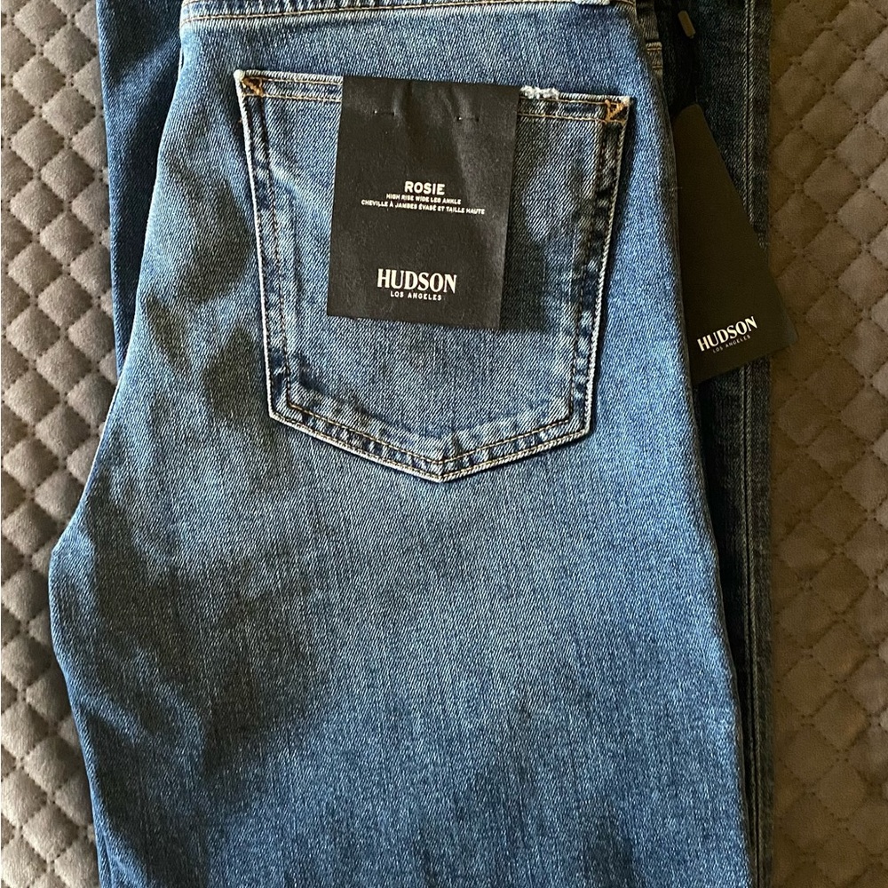 Hudson Rosie Jeans - Never worn without tags Size 26